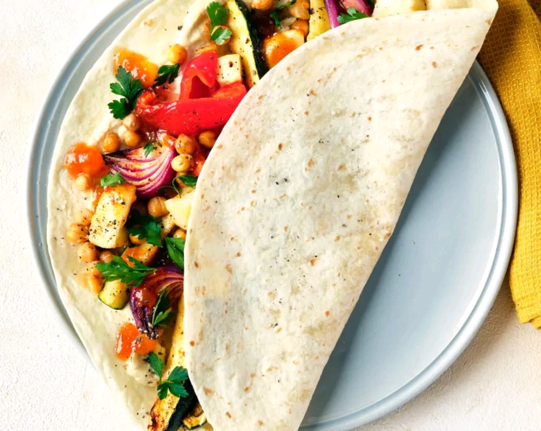 Wraps met halloumi en groente uit de airfryer (van Picnic)